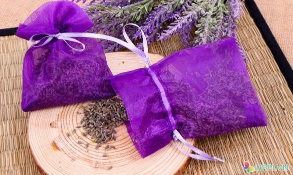 5 c&aacute;ch khử m&ugrave;i tủ quần &aacute;o hiệu quả